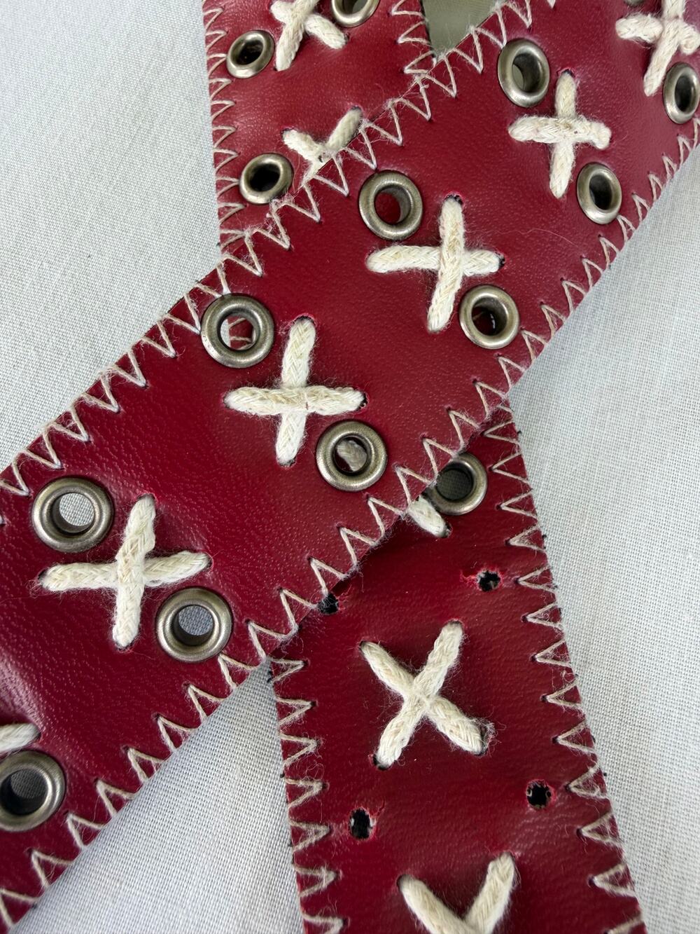 Y2K Red Corset Stitch Grommet Belt Size9 Punk Emo Grunge Indie Sleaze Alt.